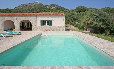 Casa amplia, cómoda y totalmente equipada / C02MEN