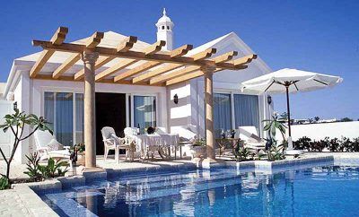 Villas con decoración moderna y funciónal / A01LANZ