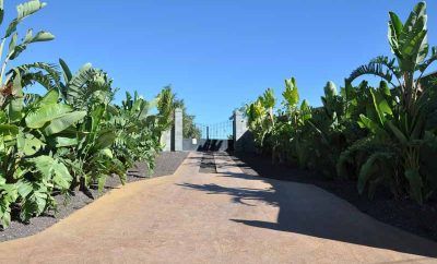 Villa colonial con espléndido jardín y vistas al mar/ C03GC