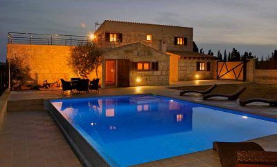 200 m2 de césped, piscina y barbacoa / V09MLL