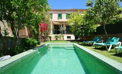 Acogedora casa con piscina y jardín / T14MLL